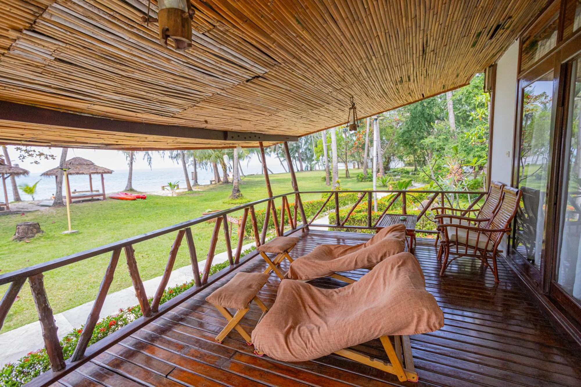Lipa alojamiento Resort Lipa Noi Exterior foto
