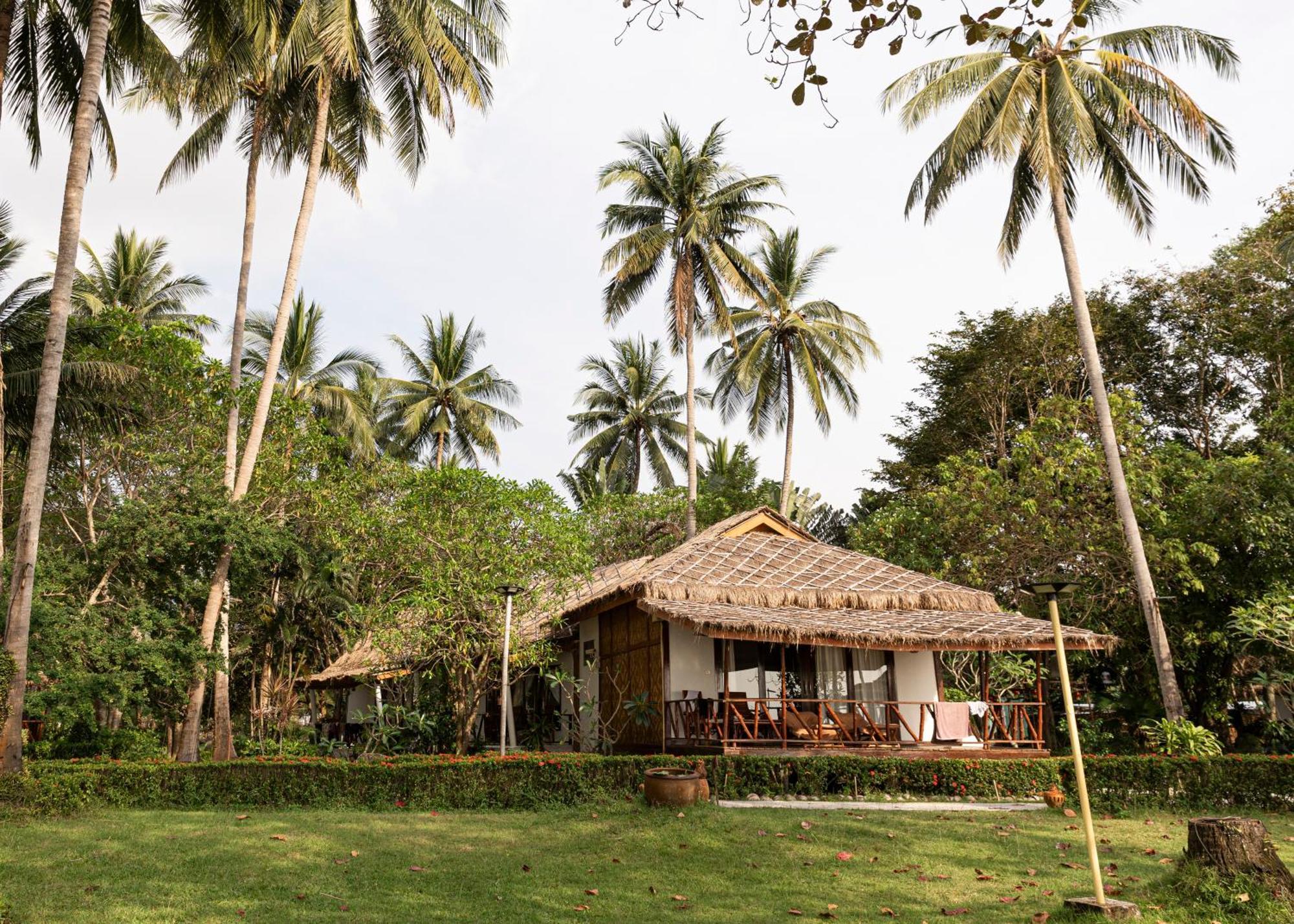 Lipa alojamiento Resort Lipa Noi Exterior foto