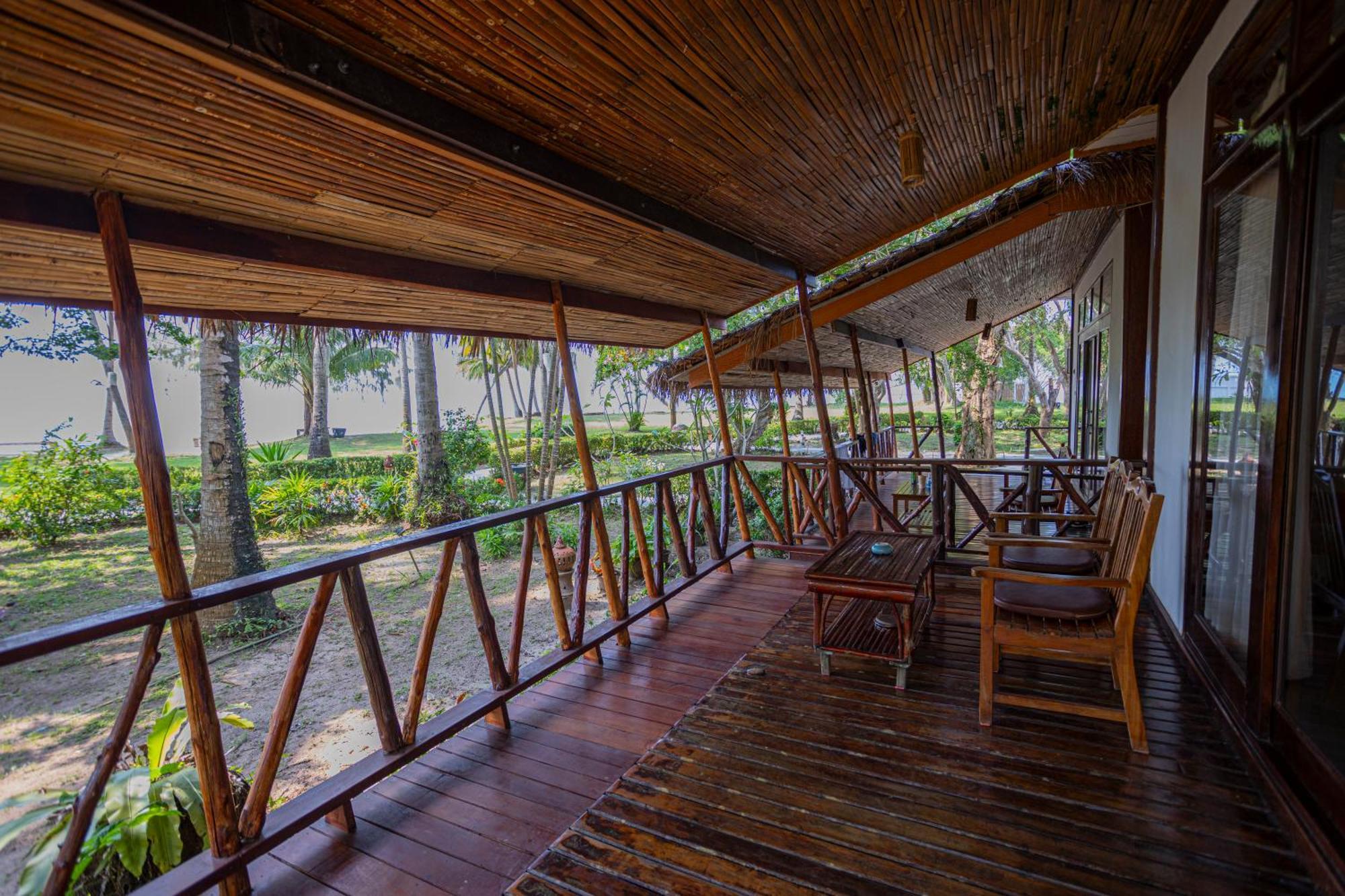 Lipa alojamiento Resort Lipa Noi Exterior foto